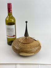 Load image into Gallery viewer, Lidded Vase Handmade