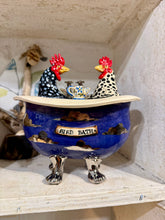 Load image into Gallery viewer, Bird Bath
