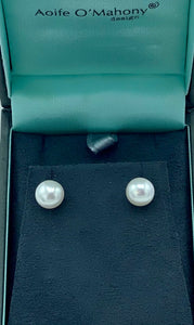 Pearl Stud Earrings 7mm